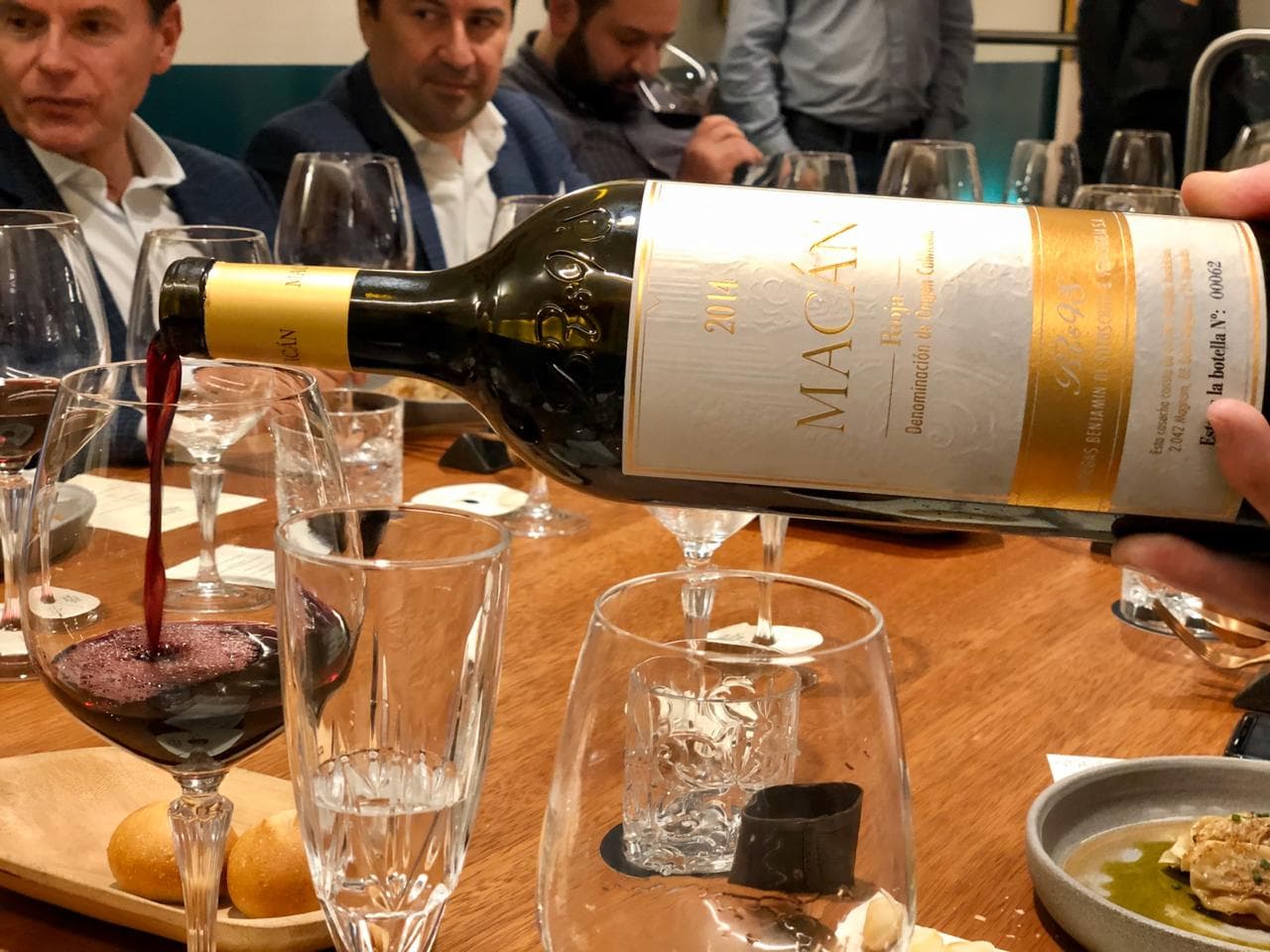 Cata Magnum — 10
